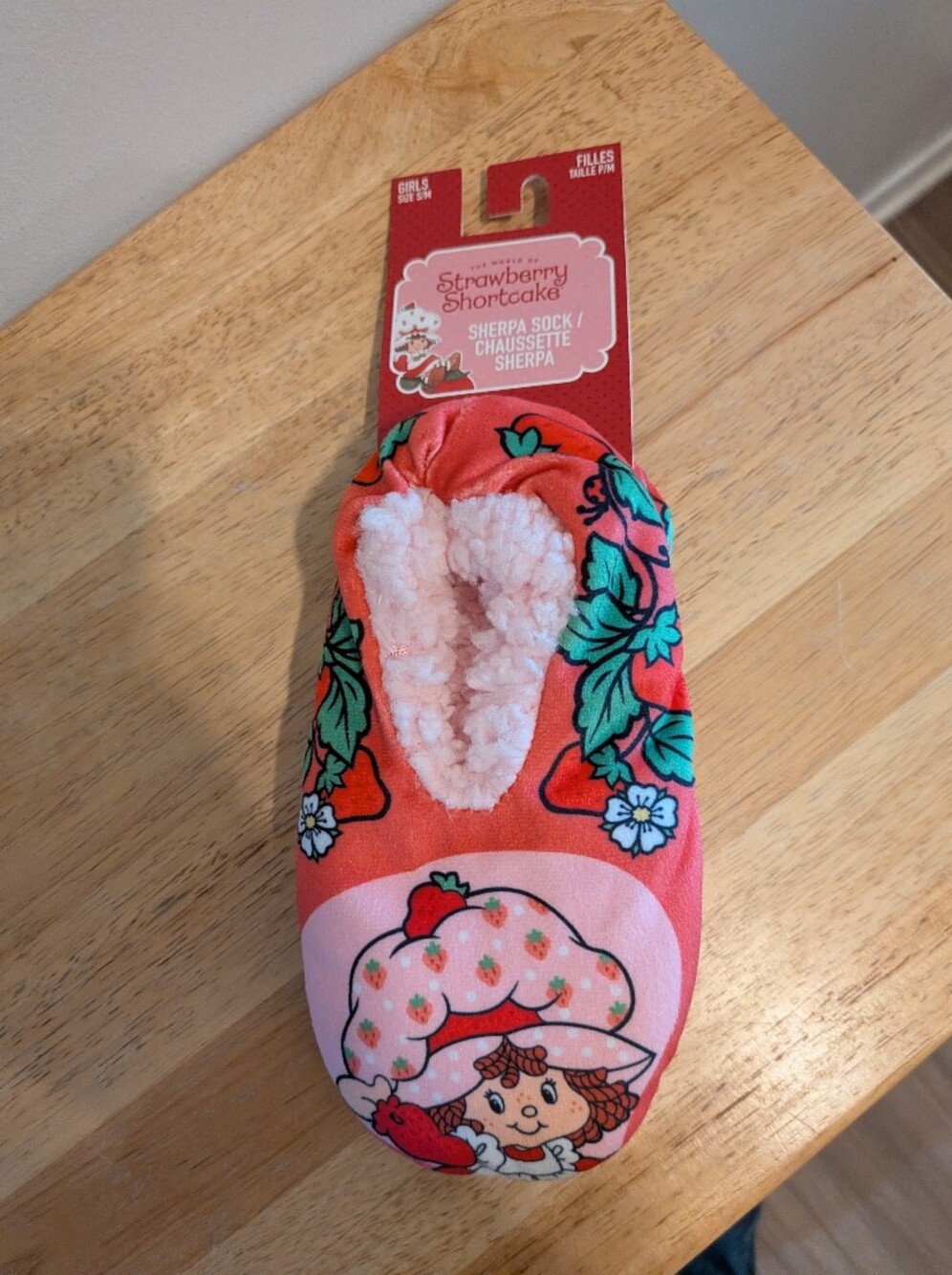 Strawberry Shortcake Girls' Pink Sherpa Slipper Socks